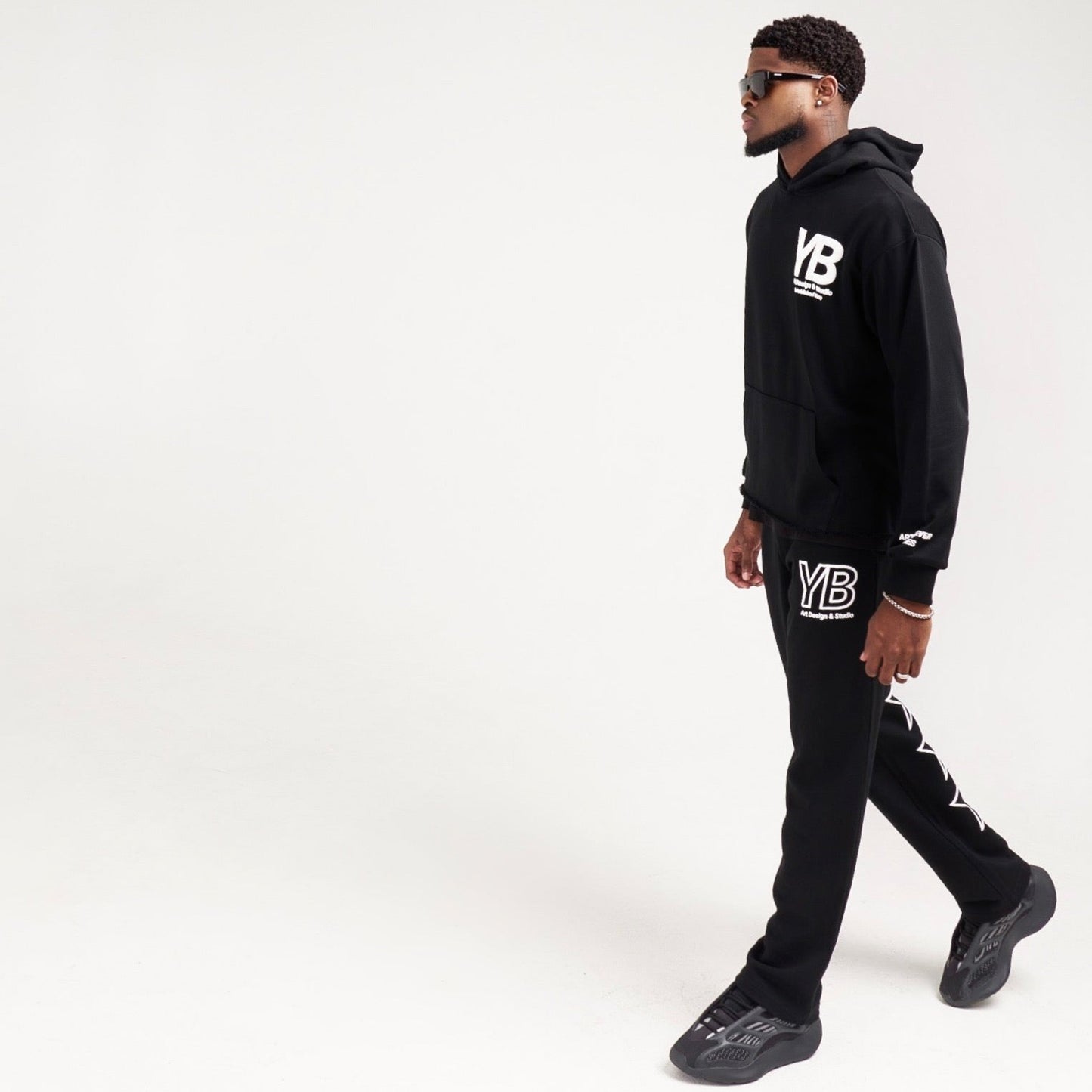 YB V1 RAW-CUT EDGE ART HOODIE (BLACK)